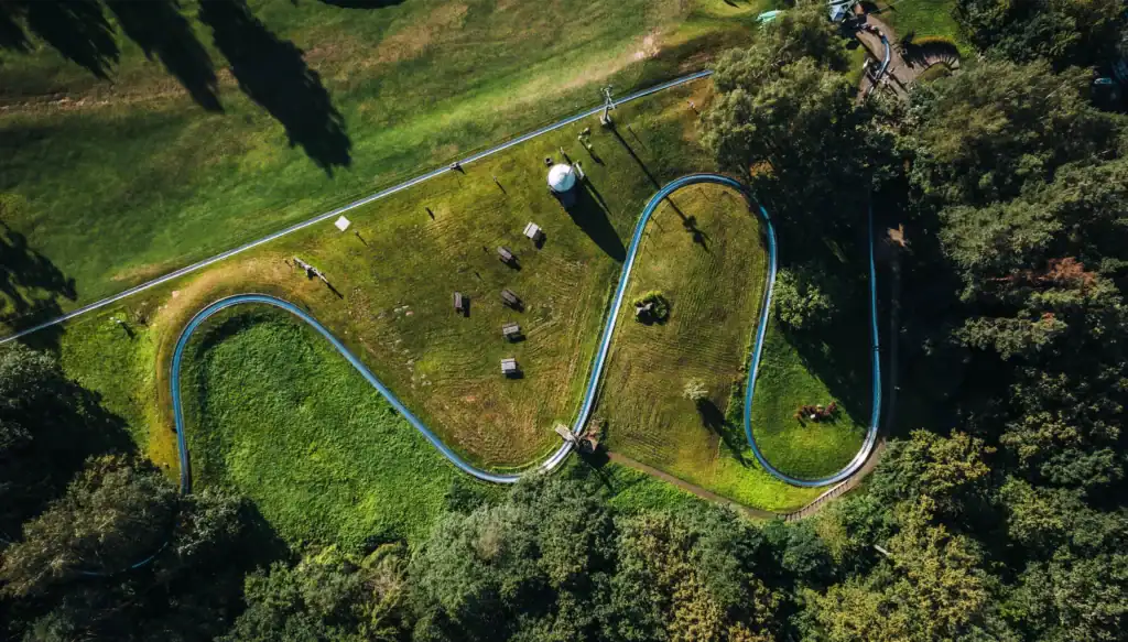 Aktīvā atpūta, bērnu izklaide, dabas parks, ģimenes brīvdienas.